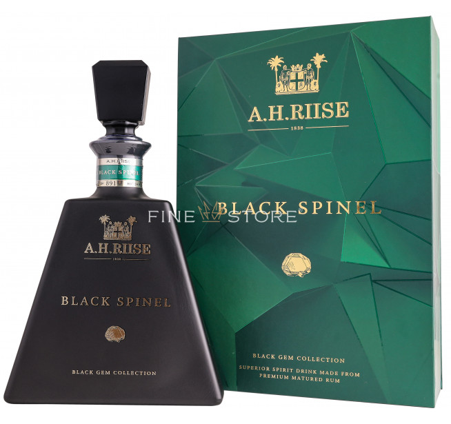 A.H.Riise Black Spinel 0.7L